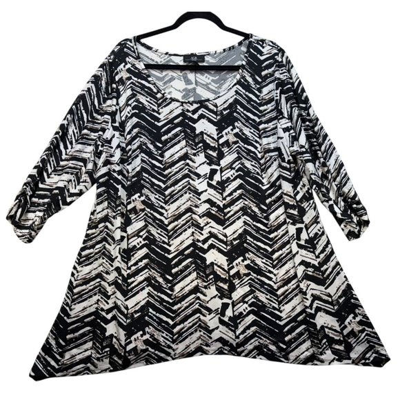 AGB Tops - AGB Woman Long Sleeve Top Blouse 3X Black & White Geometric Print Stretchy Casua